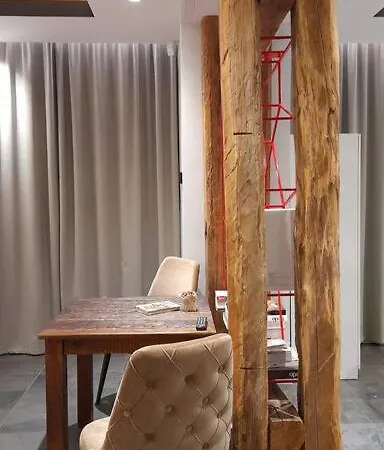 Alto & Free Private Parking