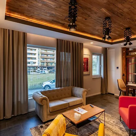 Apartment Alto & Free Private Parking