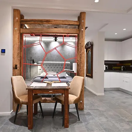 Apartament Alto & Free Private Parking *