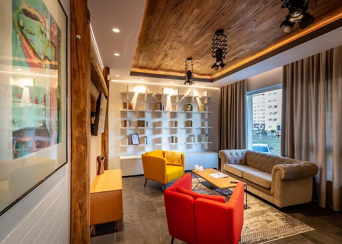 Alto & Free Private Parking